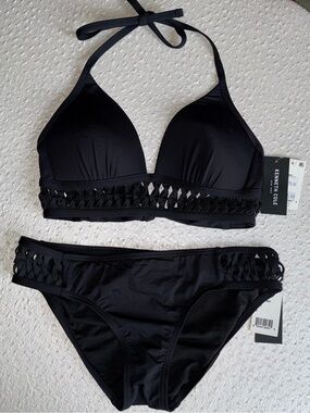 NWT Kenneth Cole Black Halter 2 pc Bikini with Braided Cutout Band Sz 32 B/C S